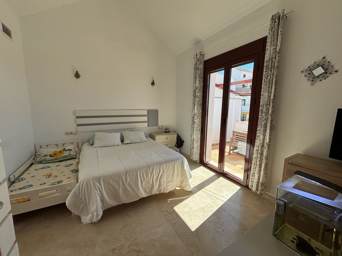 3 Bed Semi-Detached House in Casares Playa