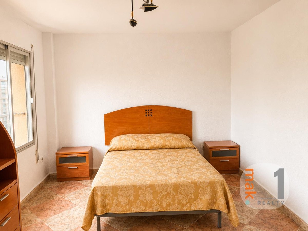 3 Bed Middle Floor Apartment in La Barriguilla