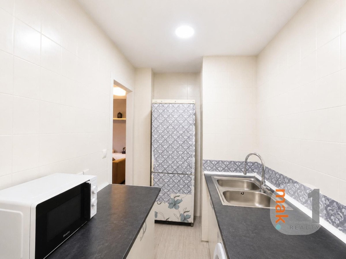 2 Bed Middle Floor Apartment in Haza Cuevas