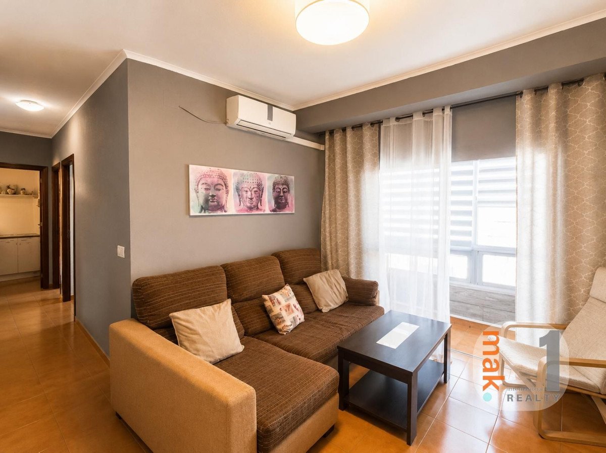 2 Bed Middle Floor Apartment in Haza Cuevas