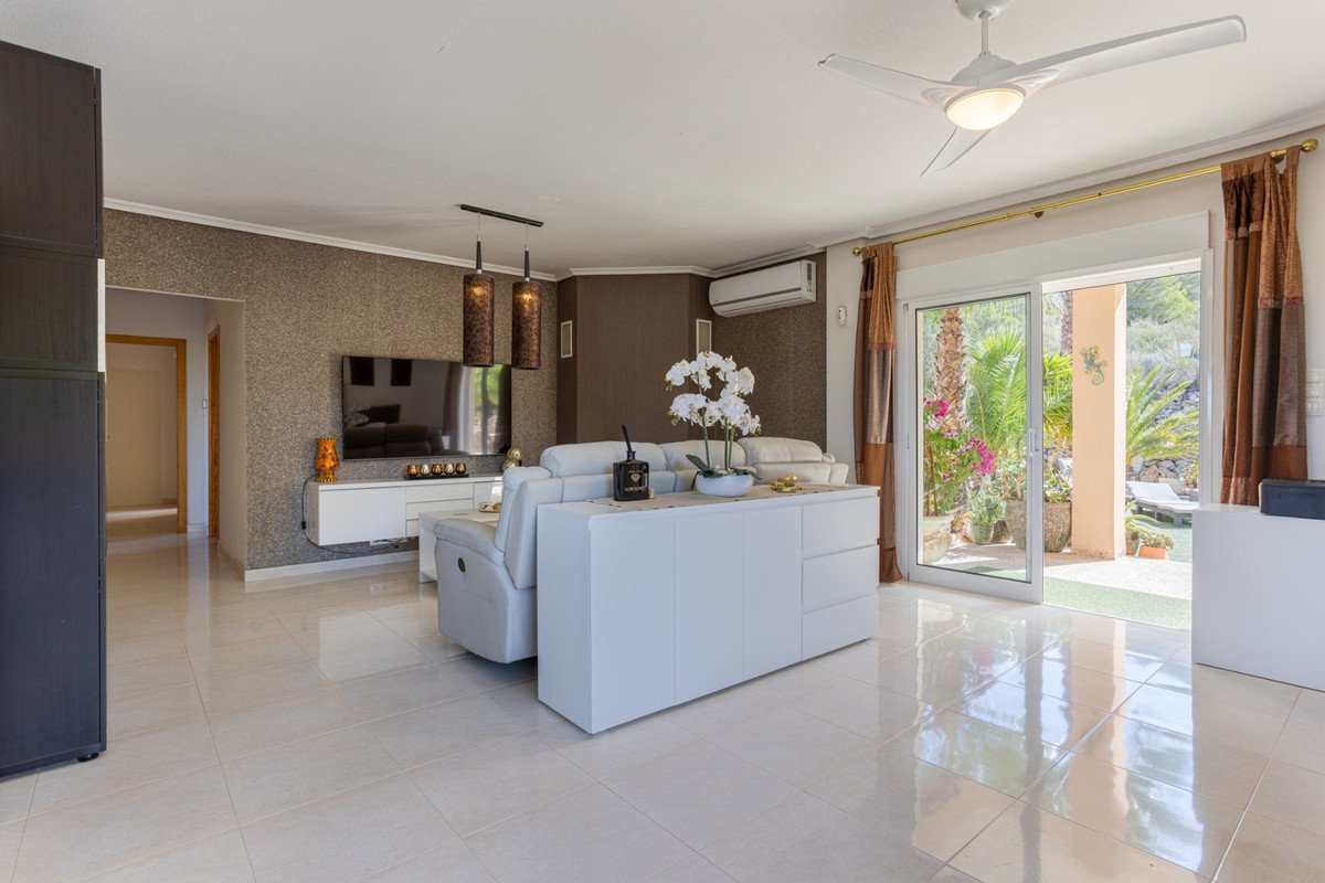 3 Bed Detached Villa in La Zarza