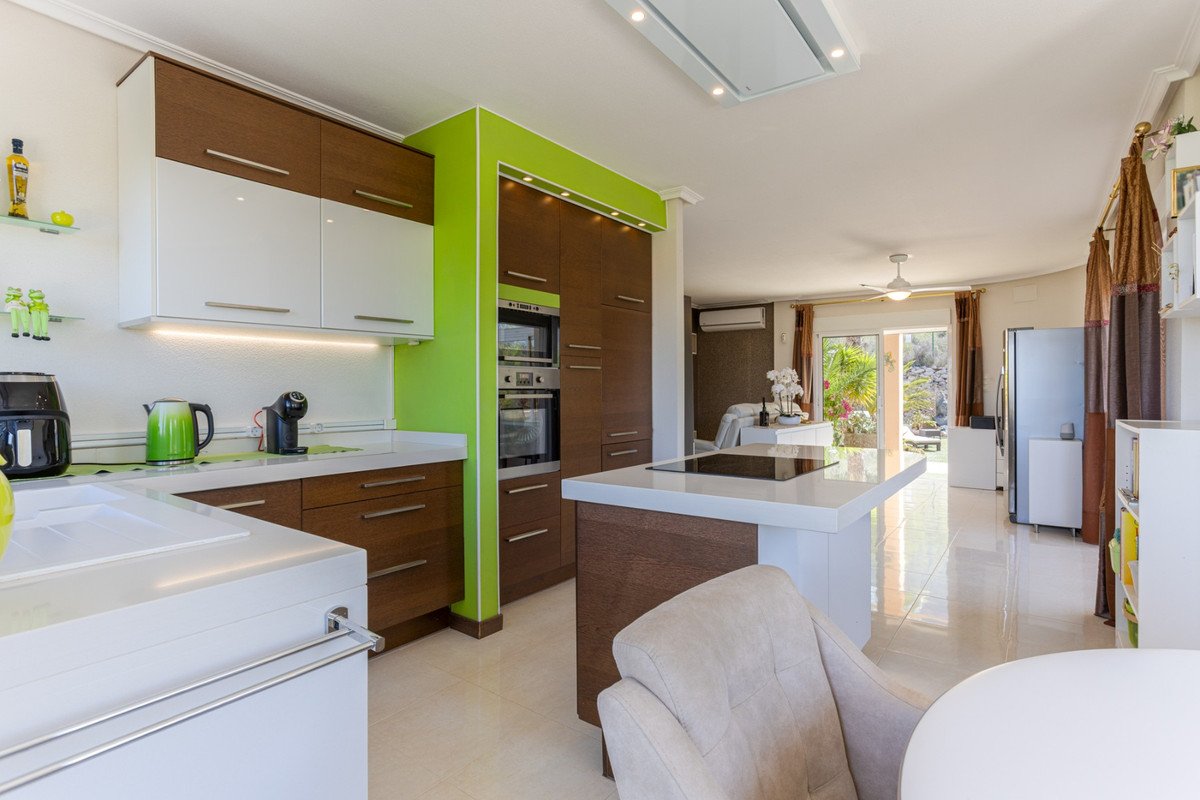 3 Bed Detached Villa in La Zarza