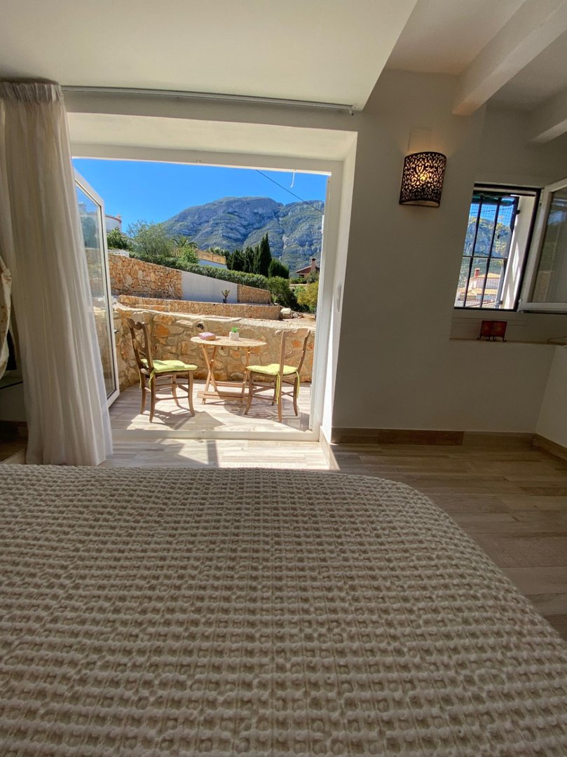 4 Bed Detached Villa in Denia