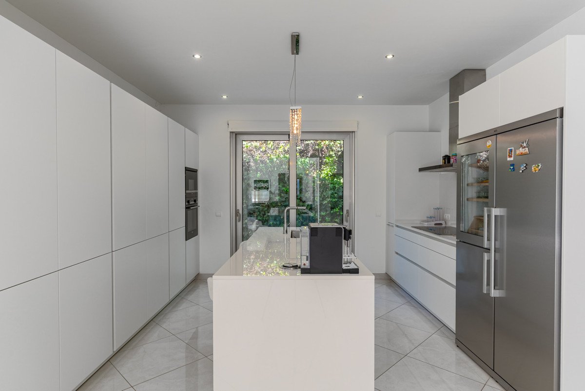 5 Bed Detached Villa in San Roque Club