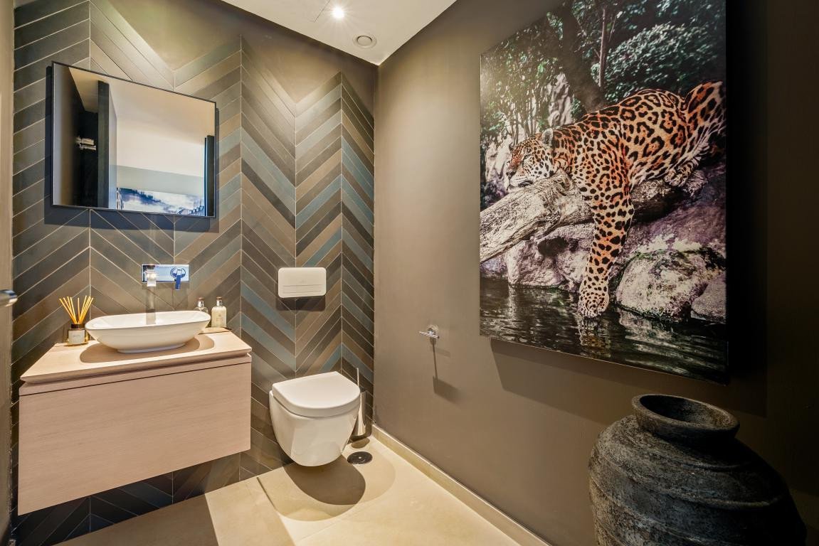 3 Bed Penthouse Duplex in Aloha
