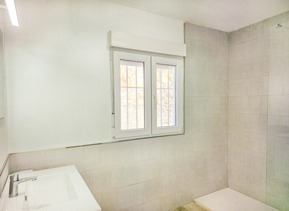 1 Bed Detached Villa in La Viñuela