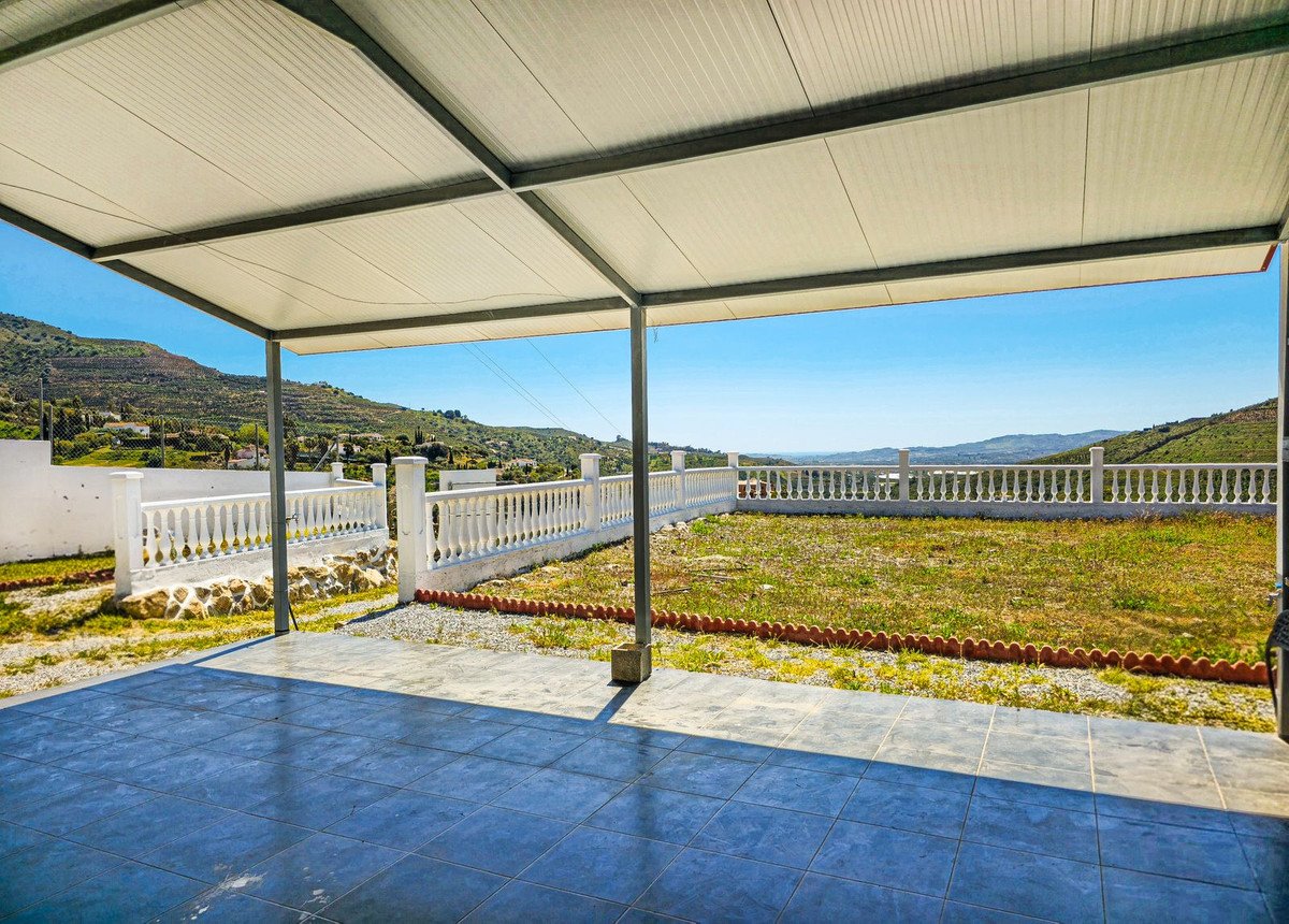 1 Bed Detached Villa in La Viñuela