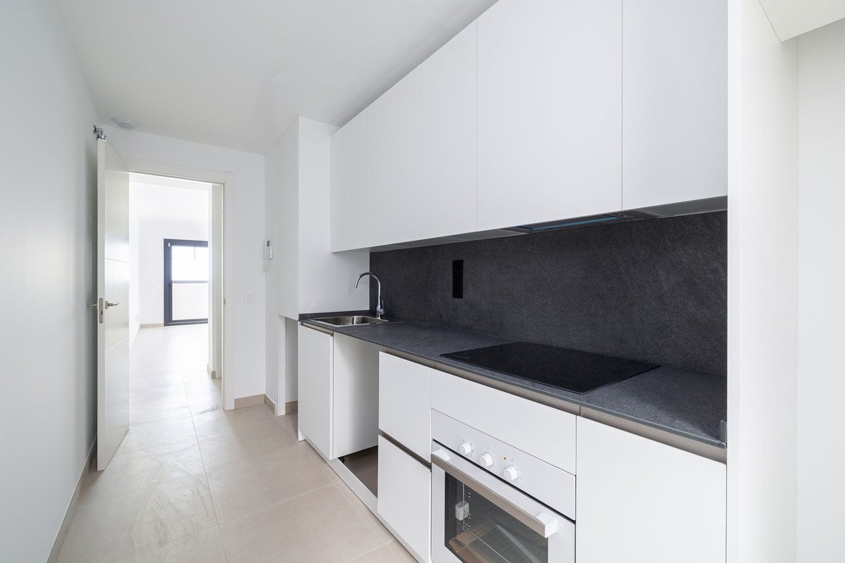 2 Bed Ground Floor Apartment in Las Lagunas