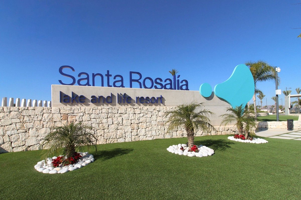 2 Bed Middle Floor Apartment in Los Alcazares