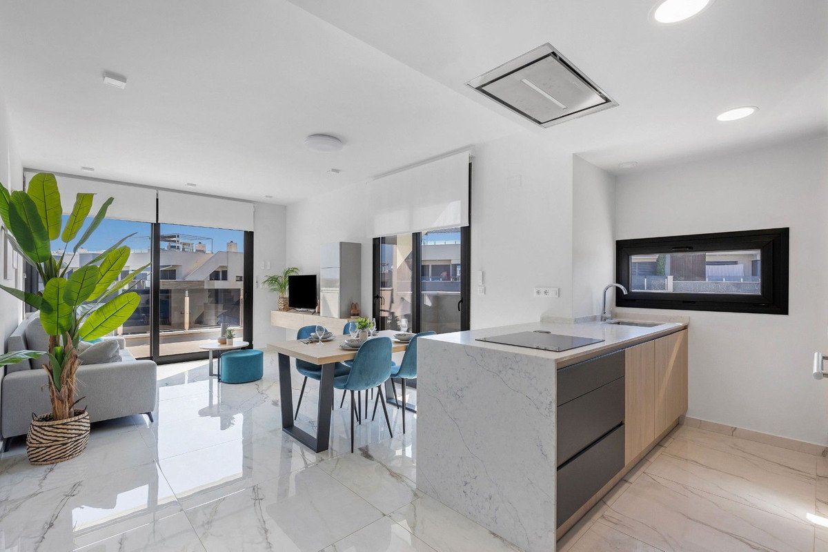 2 Bed Penthouse in Punta Prima