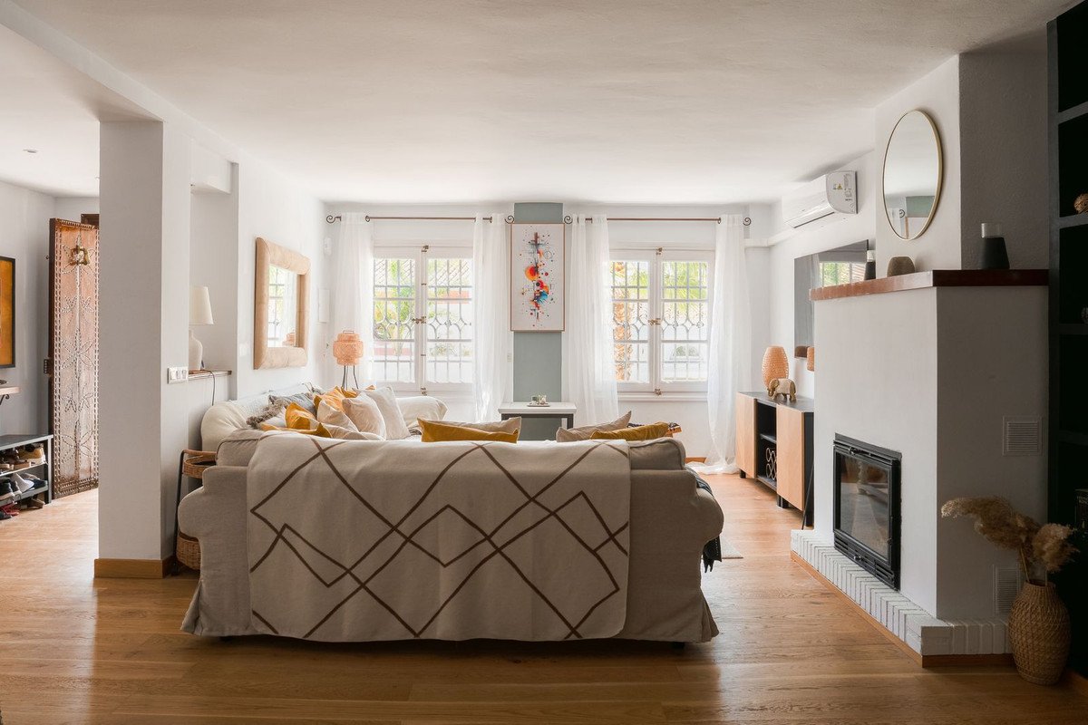 4 Bed Townhouse in La Heredia