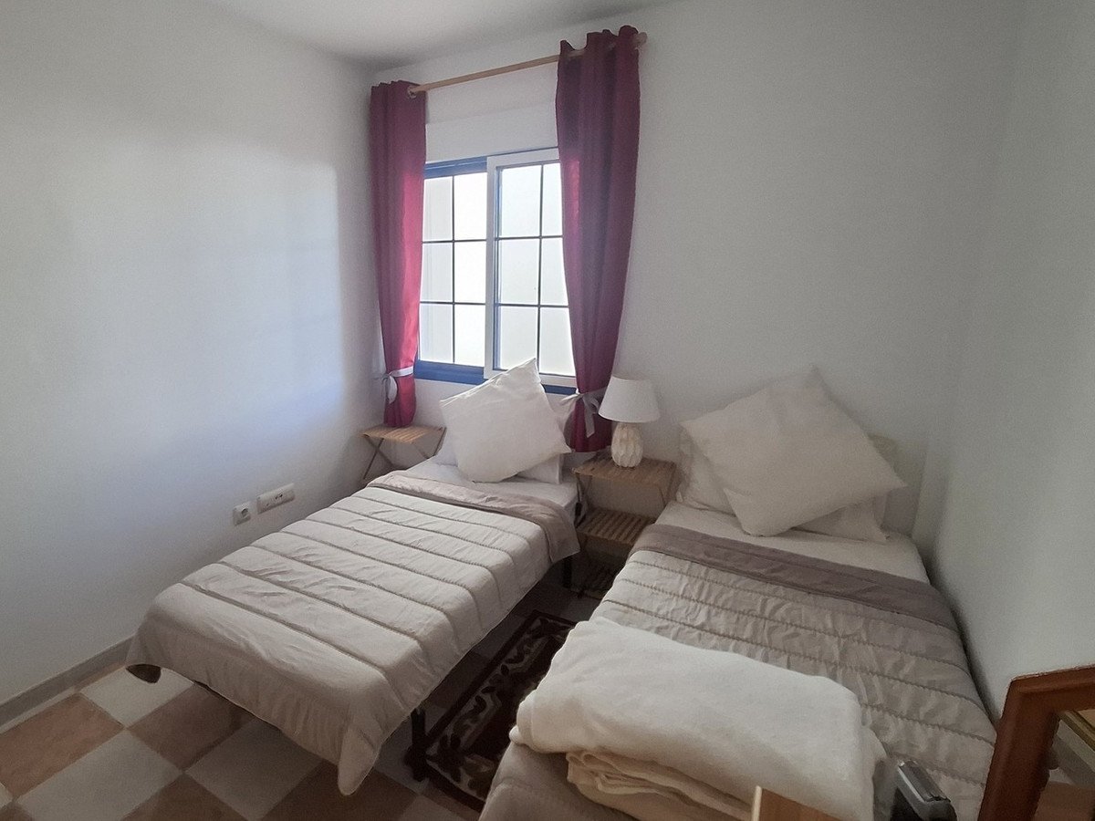 2 Bed Ground Floor Apartment in Los Gallardos