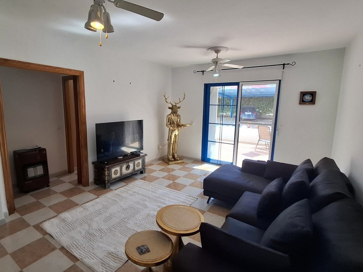 2 Bed Ground Floor Apartment in Los Gallardos