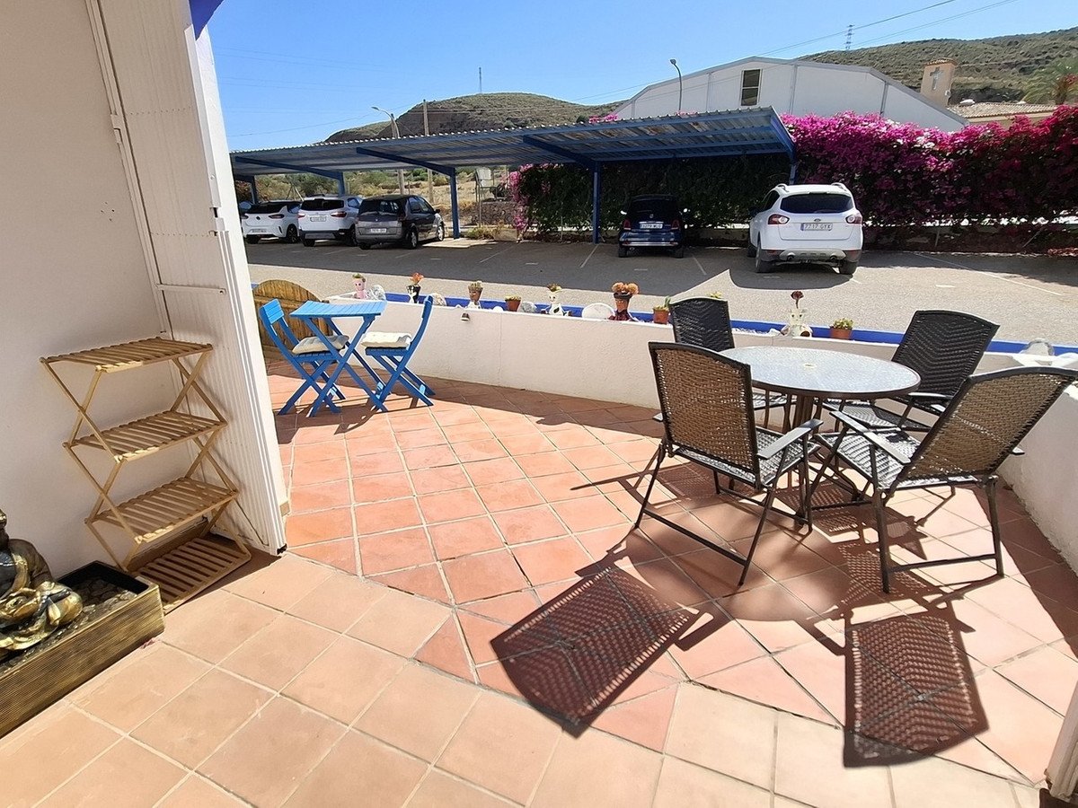 2 Bed Ground Floor Apartment in Los Gallardos