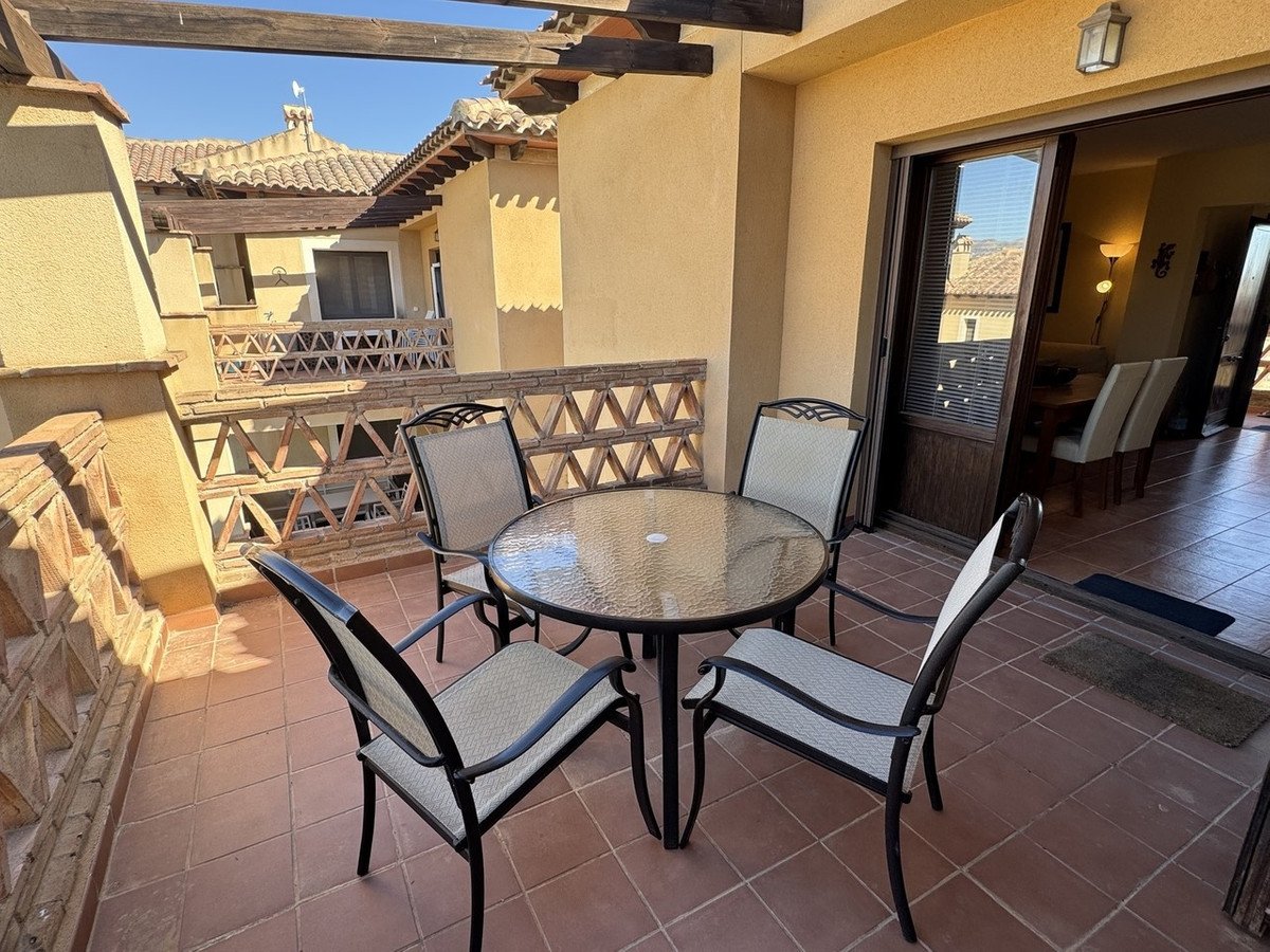 2 Bed Ground Floor Apartment in Valle del Este Golf