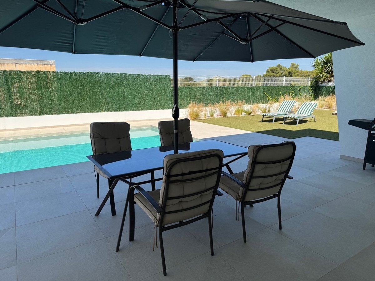 4 Bed Detached Villa in Vera Playa
