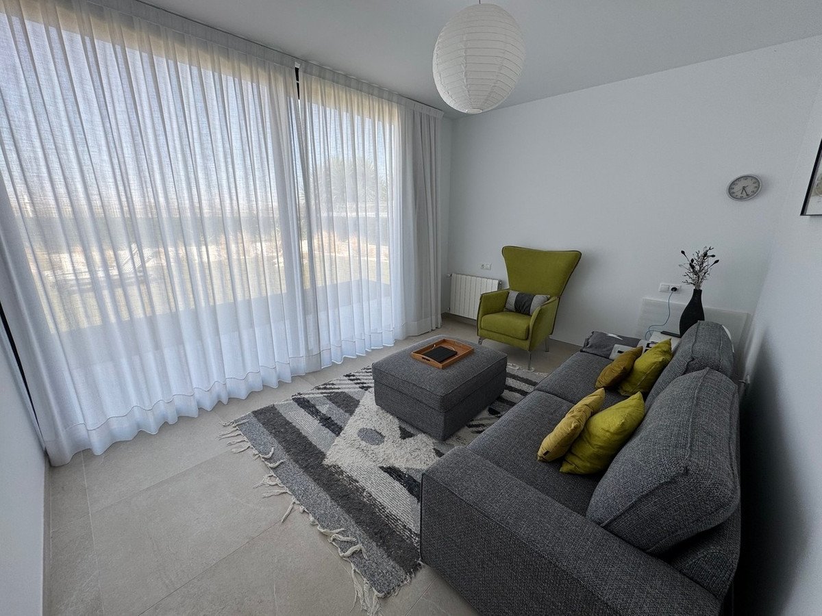 4 Bed Detached Villa in Vera Playa