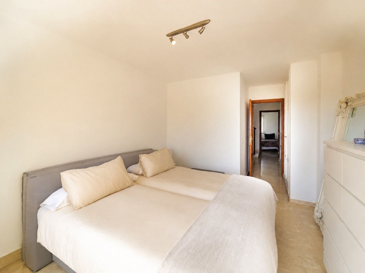 3 Bed Penthouse Duplex in Selwo