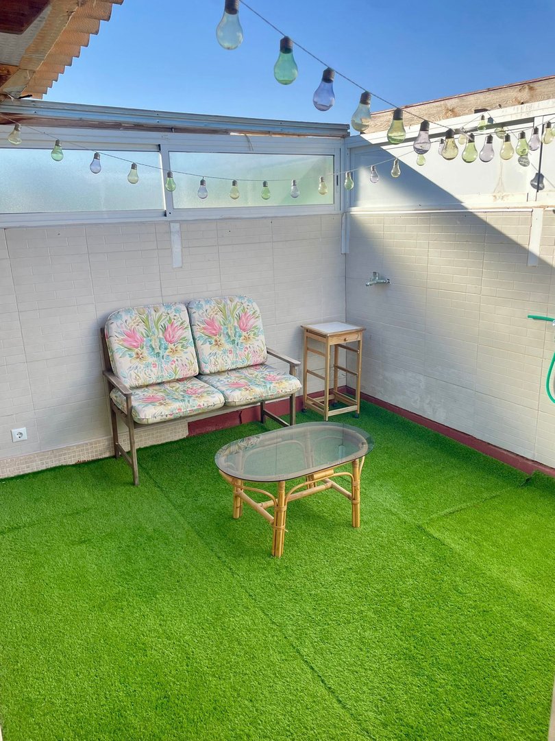 2 Bed Duplex in Los Altos
