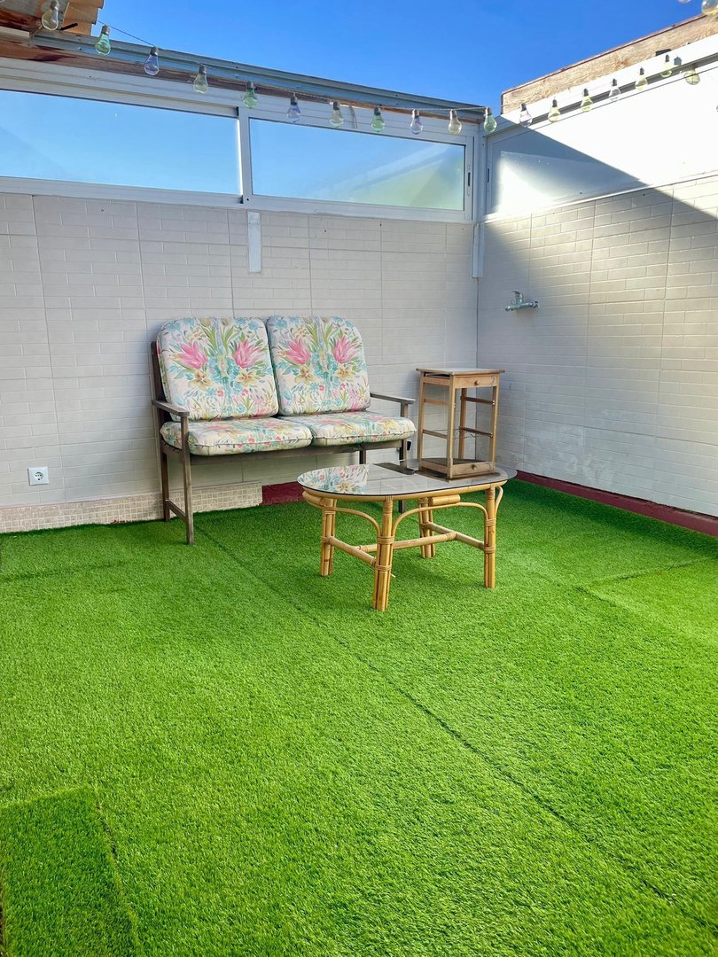 2 Bed Duplex in Los Altos