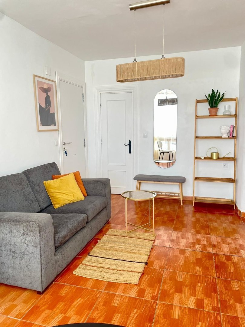 2 Bed Duplex in Los Altos