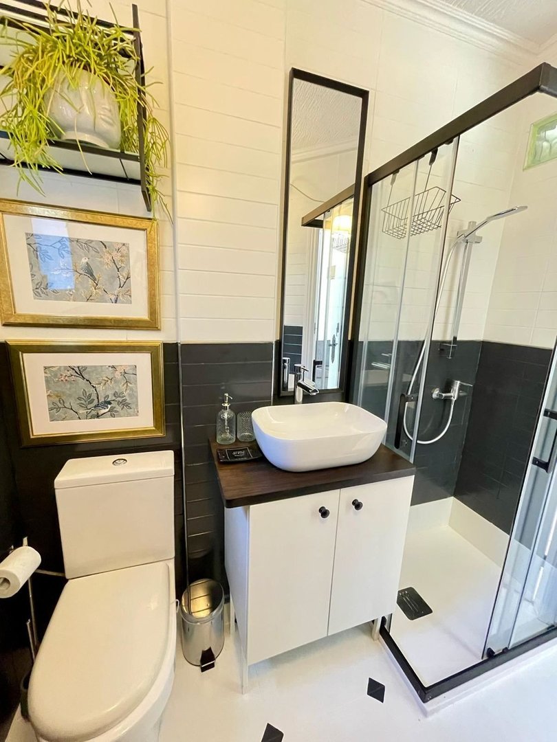 2 Bed Duplex in Los Altos