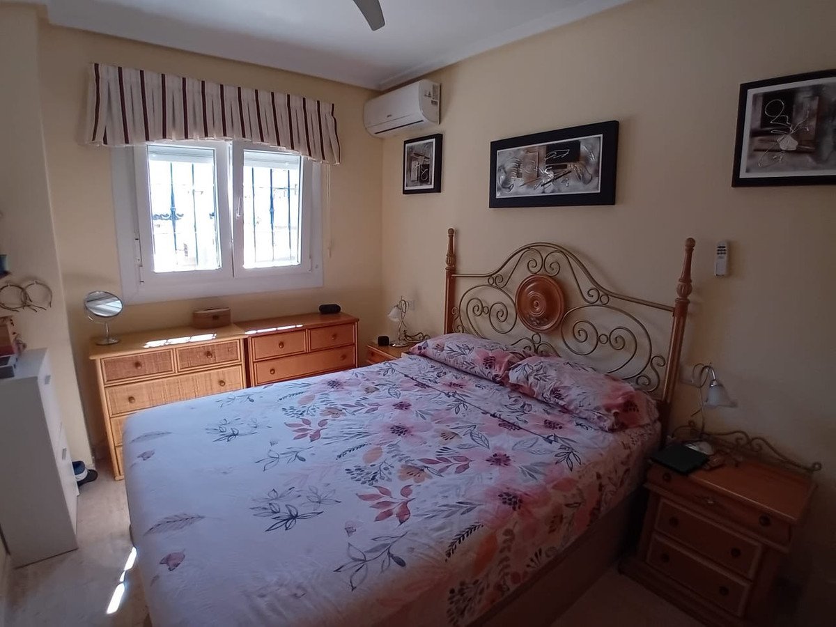 2 Bed Ground Floor Apartment in Alicante