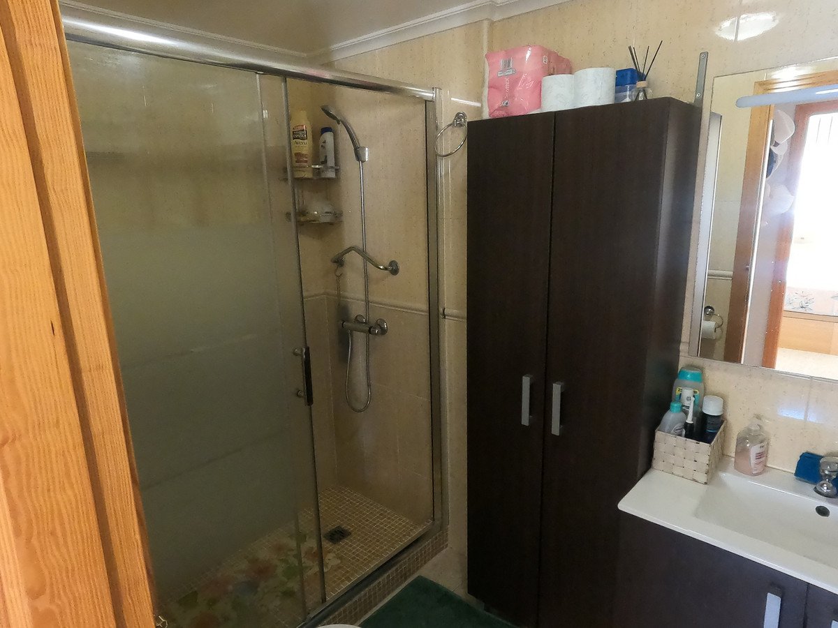 2 Bed Ground Floor Apartment in Alicante