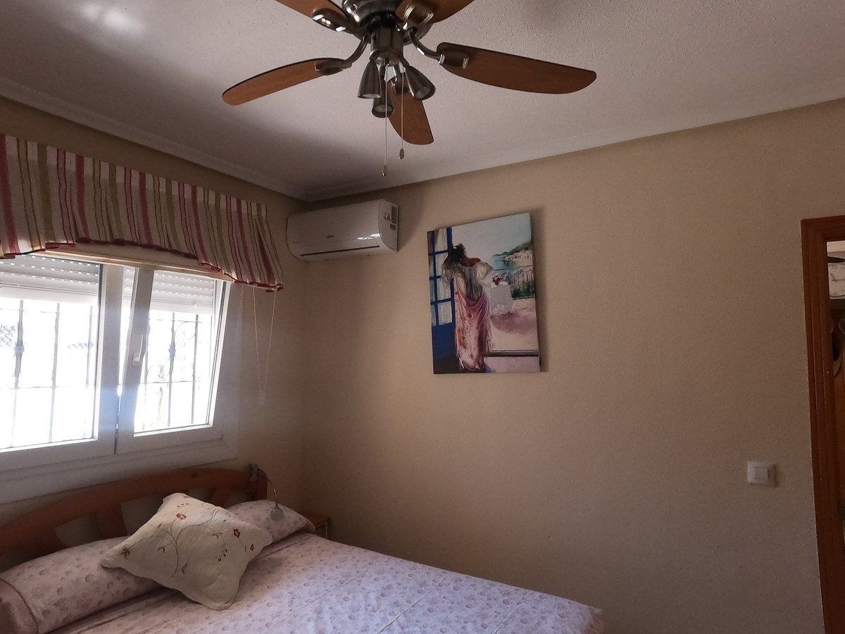 2 Bed Ground Floor Apartment in Alicante
