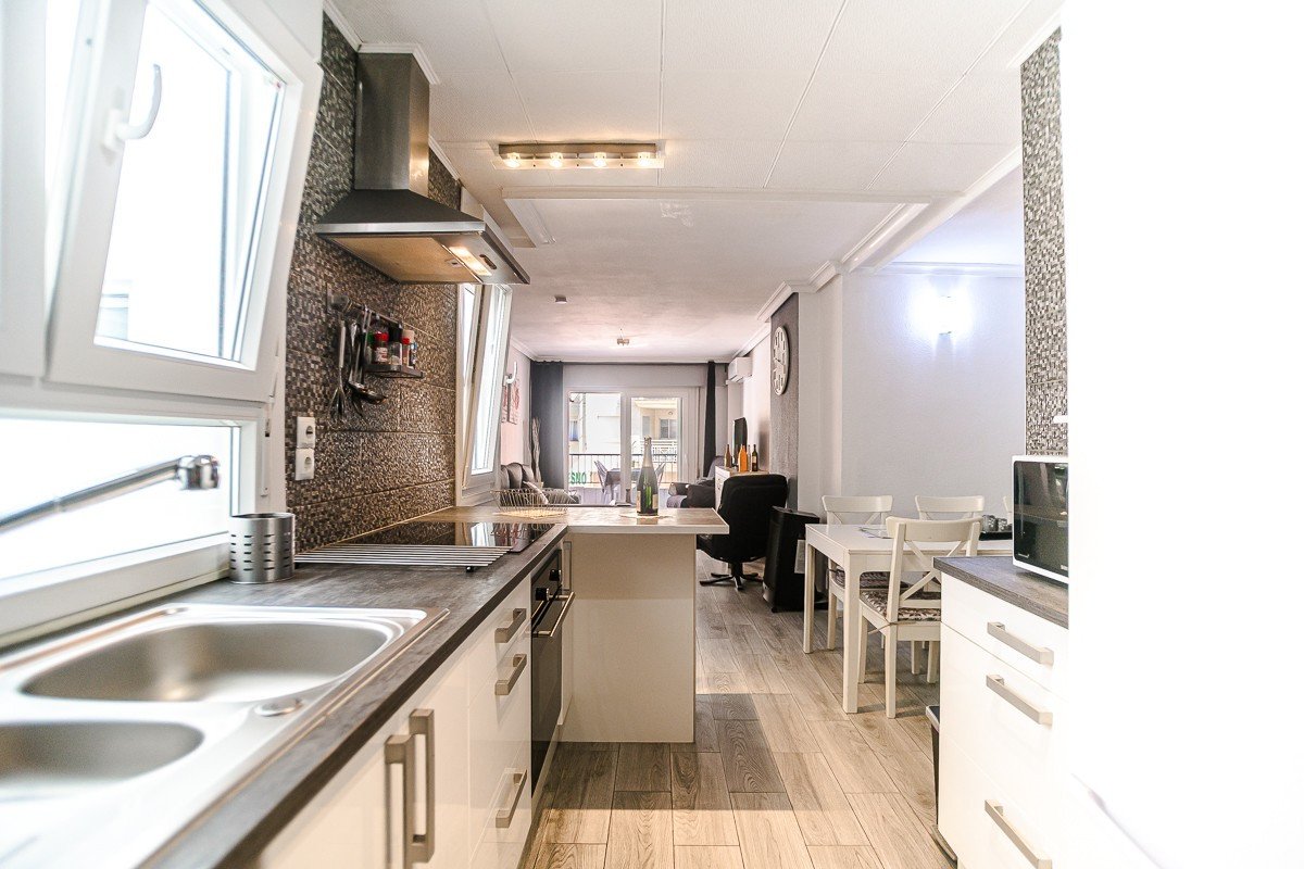 3 Bed Middle Floor Apartment in Torrevieja