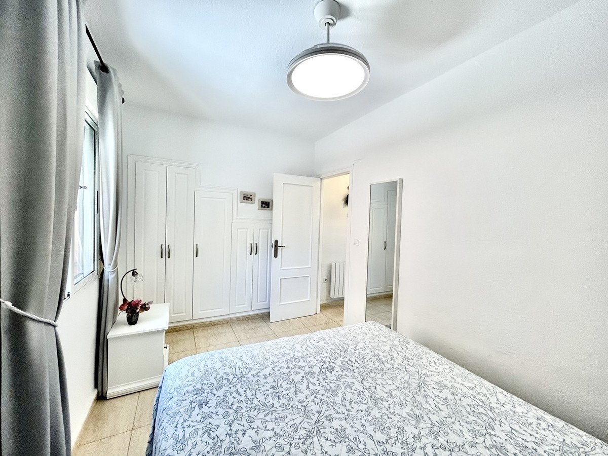 3 Bed Detached Villa in Los Altos
