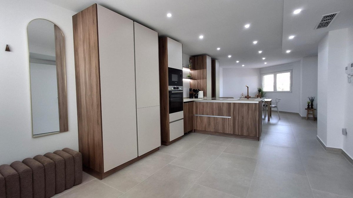 2 Bed Ground Floor Apartment in Torrevieja