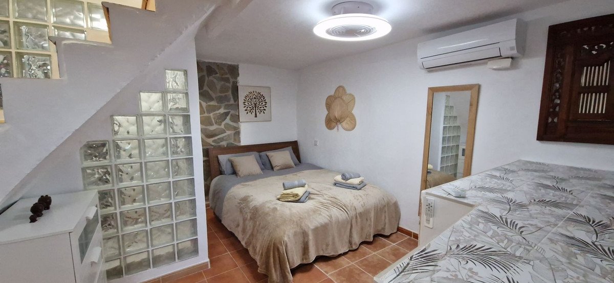 2 Bed Ground Floor Apartment in Calahonda
