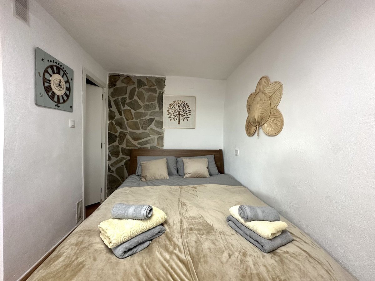 2 Bed Ground Floor Apartment in Calahonda