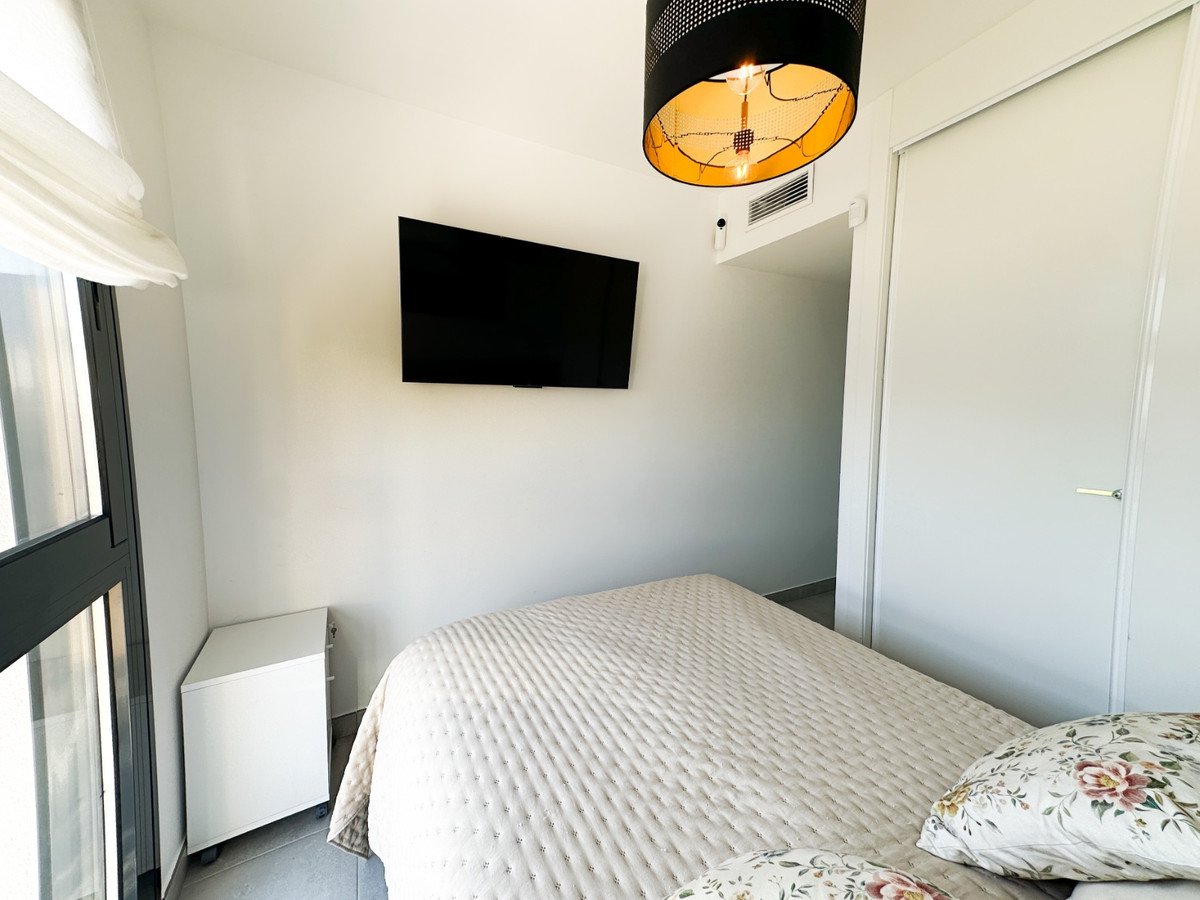 2 Bed Top Floor Apartment in Villamartin
