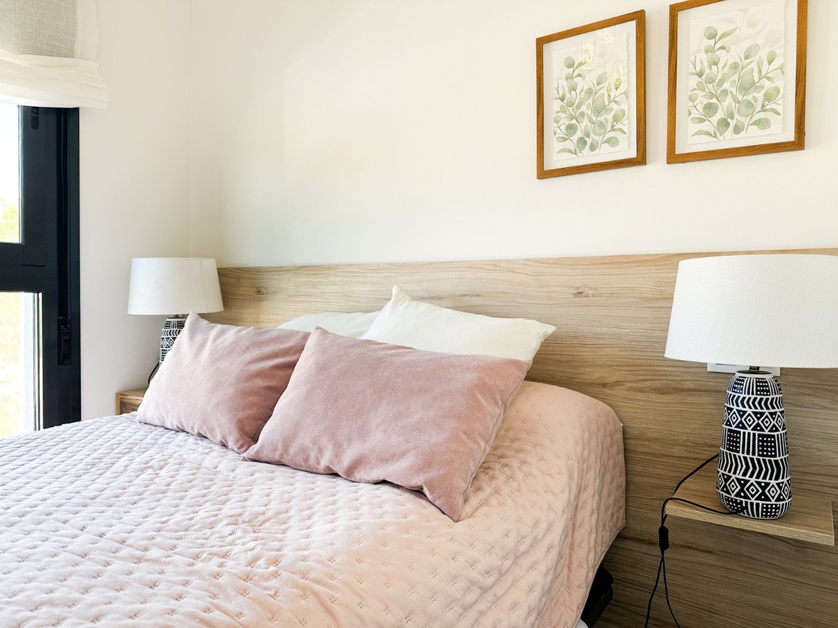 2 Bed Top Floor Apartment in Villamartin