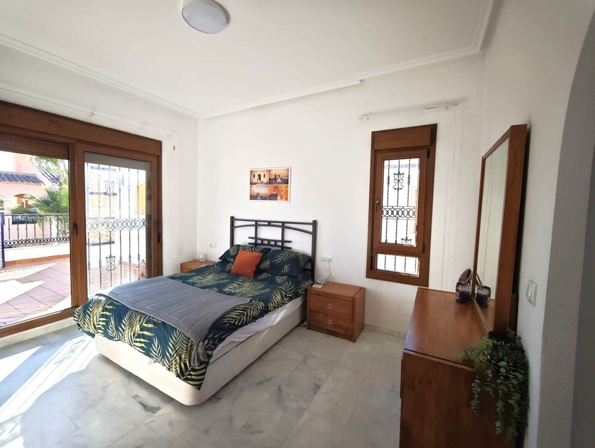 4 Bed Detached Villa in Algorfa