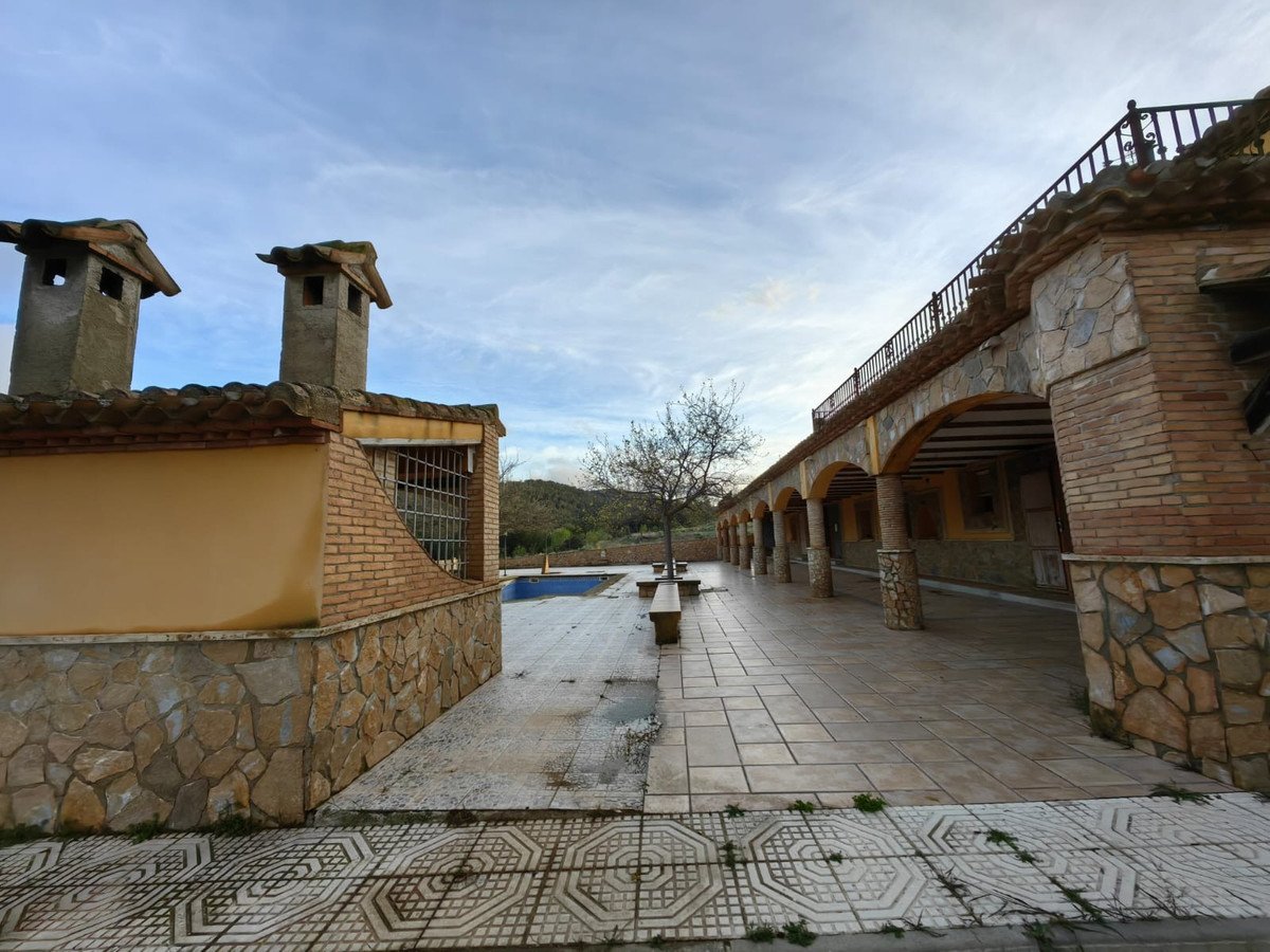 7 Bed Finca - Cortijo in Lorca