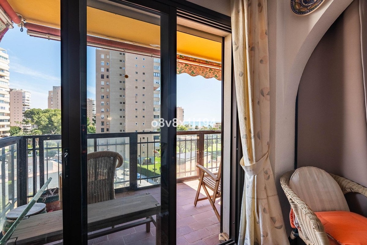 2 Bed Middle Floor Apartment in Torremolinos