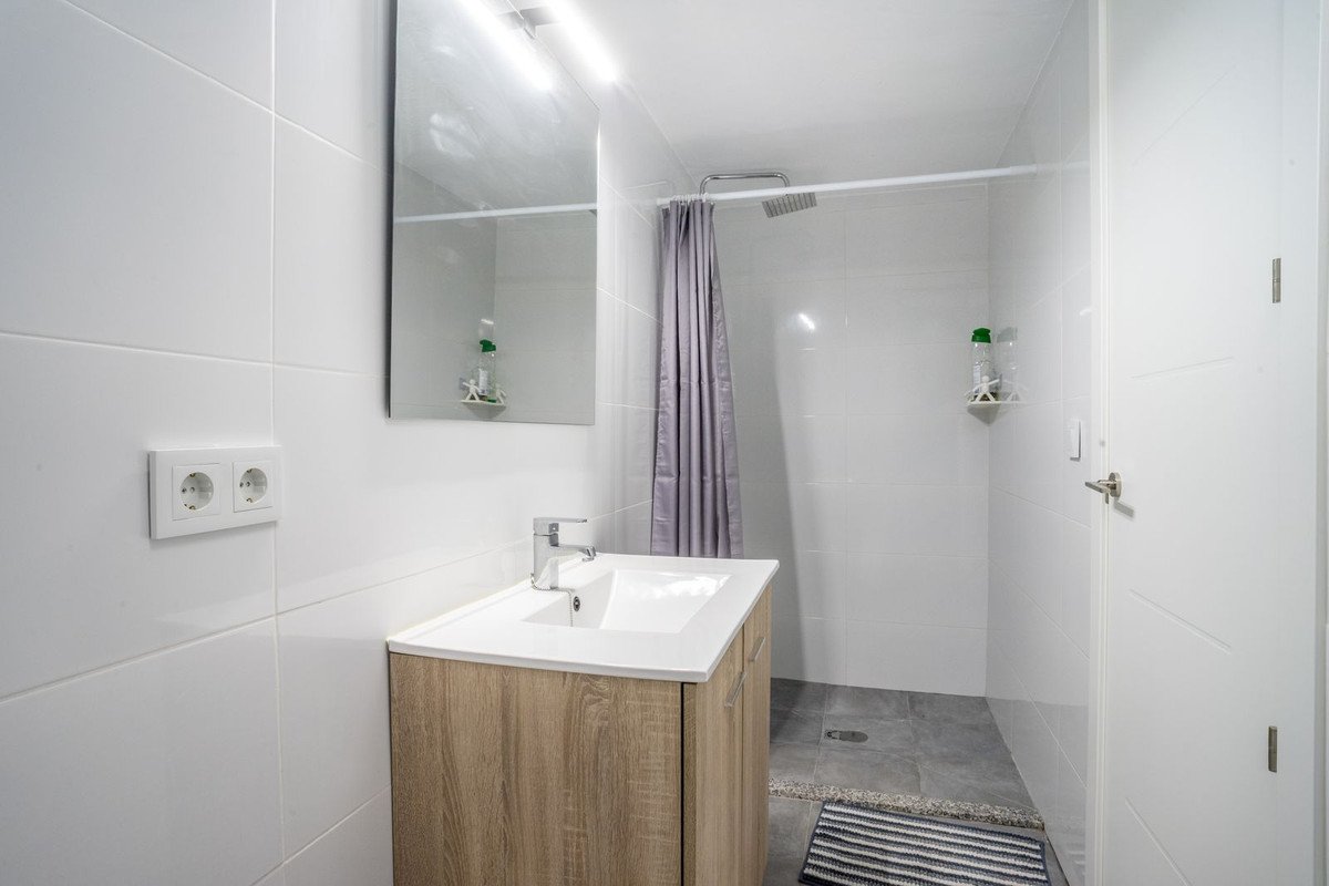 1 Bed Ground Floor Apartment in Fuengirola