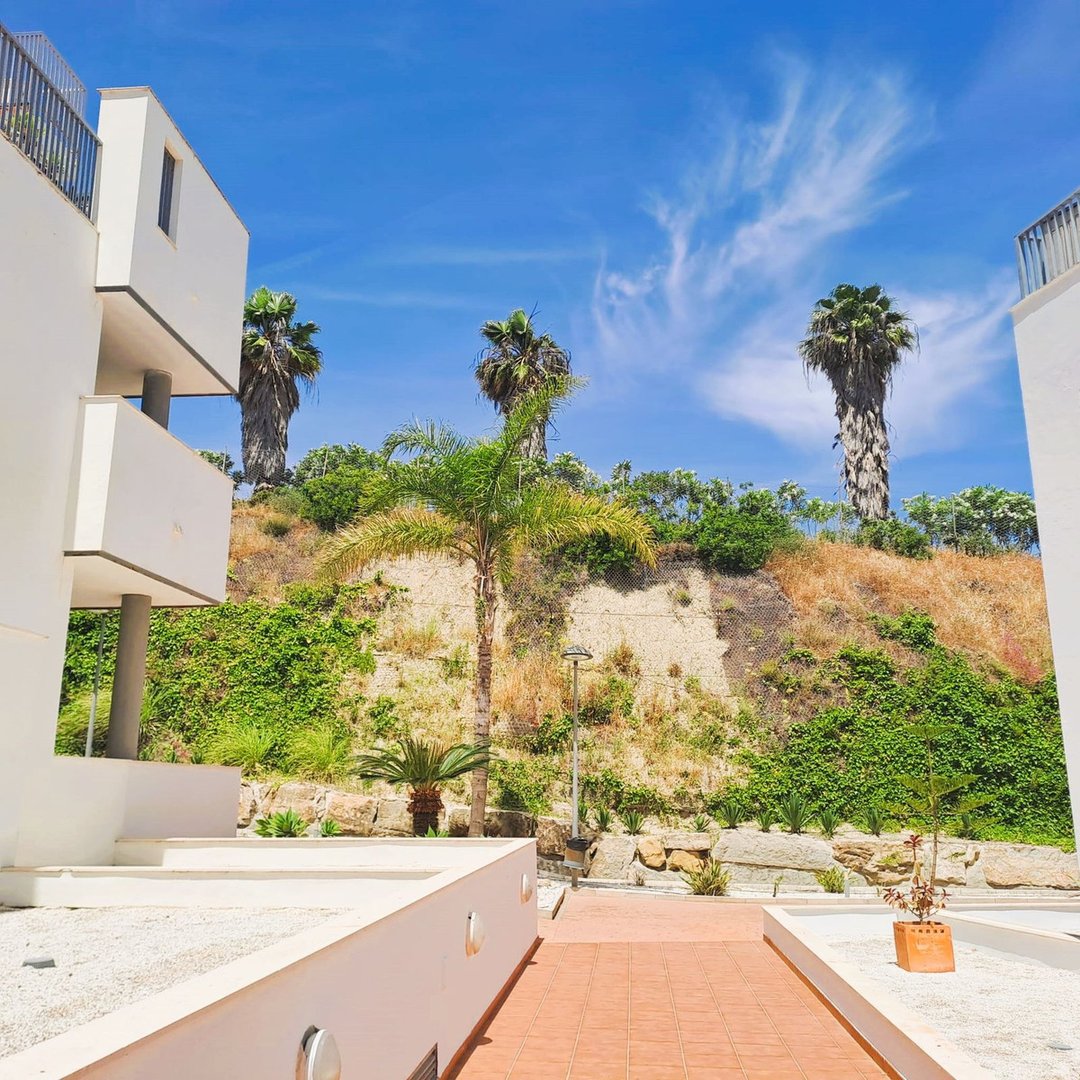 2 Bed Ground Floor Apartment in Casares Playa