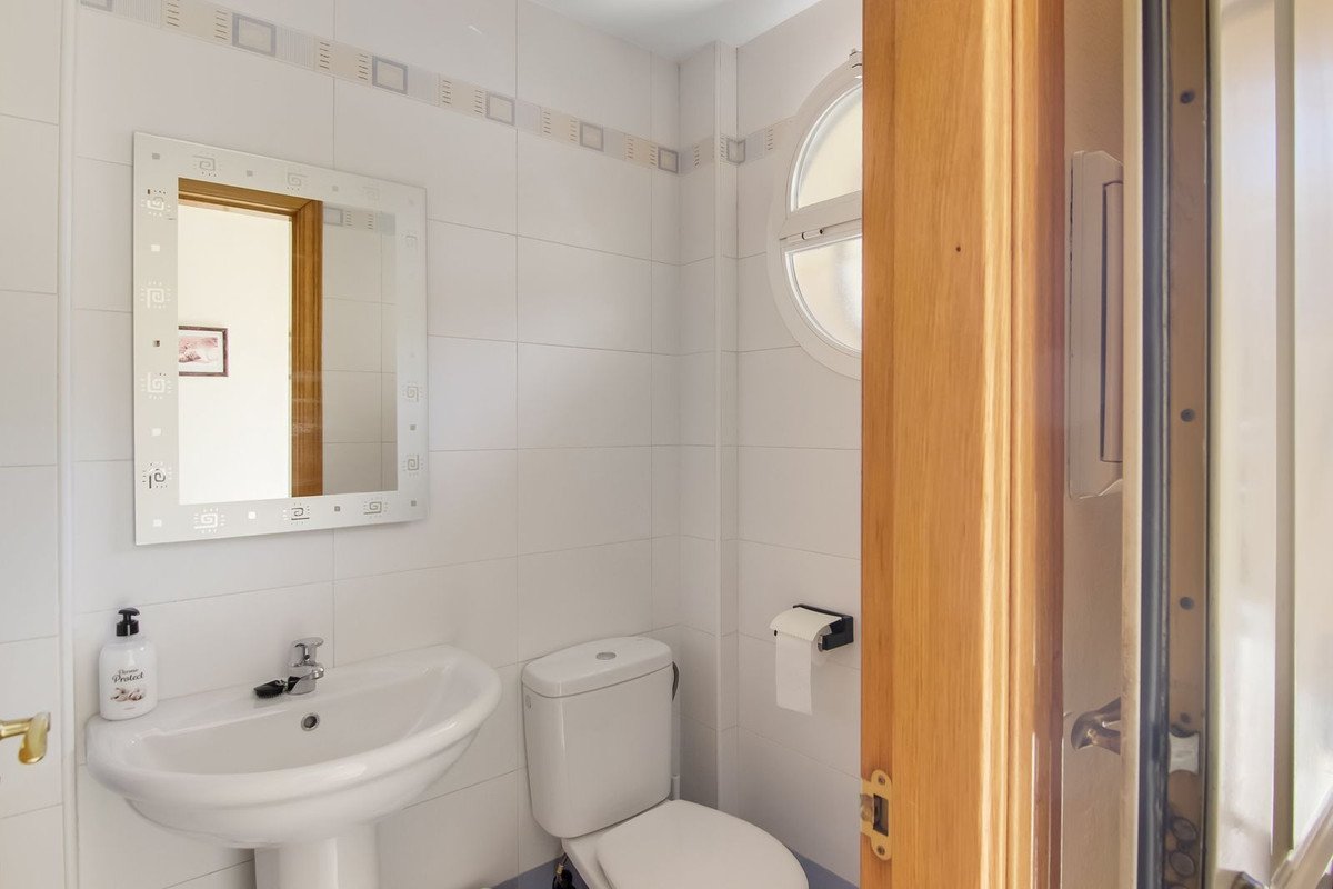 4 Bed Townhouse in Campanillas