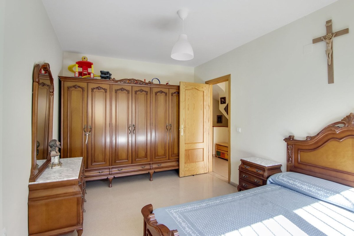 4 Bed Townhouse in Campanillas