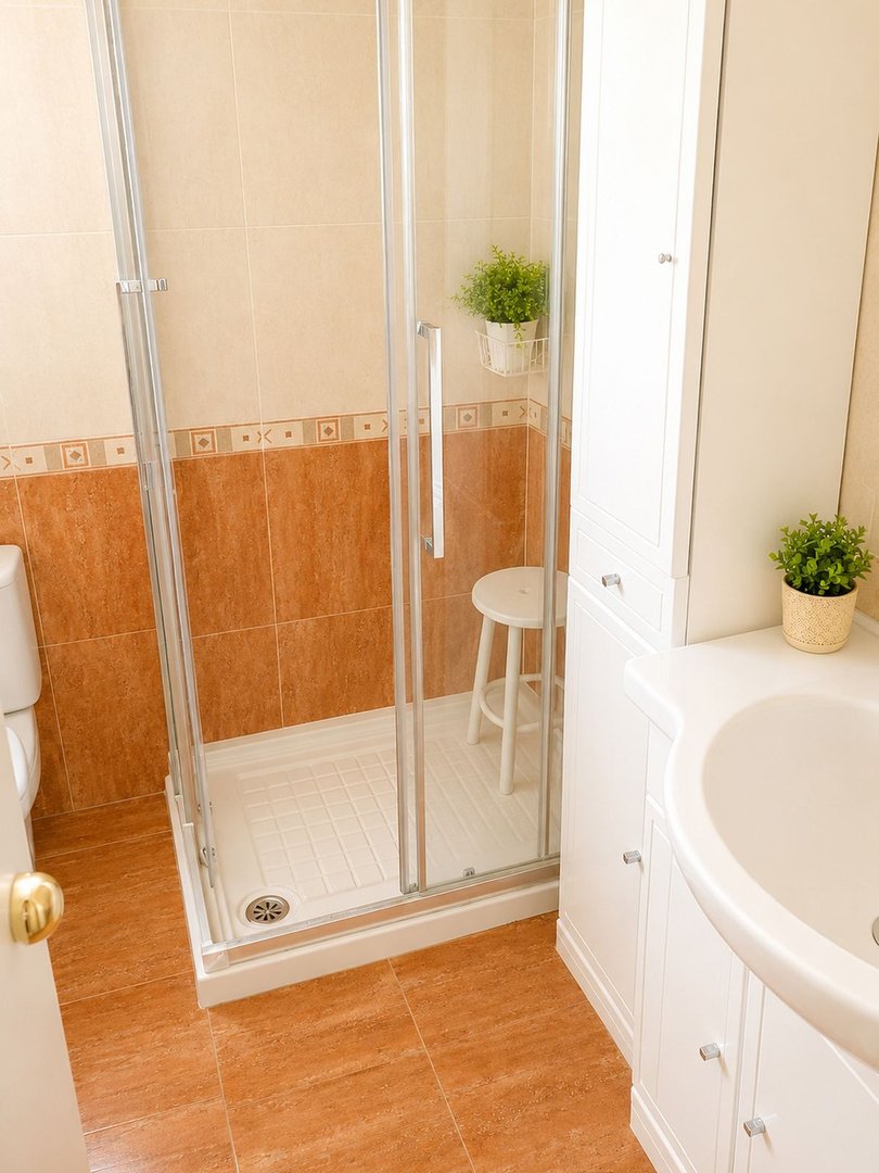 3 Bed Top Floor Apartment in Marbella