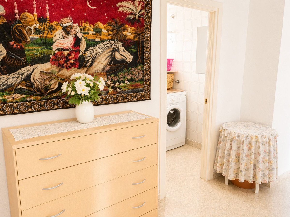 3 Bed Top Floor Apartment in Marbella
