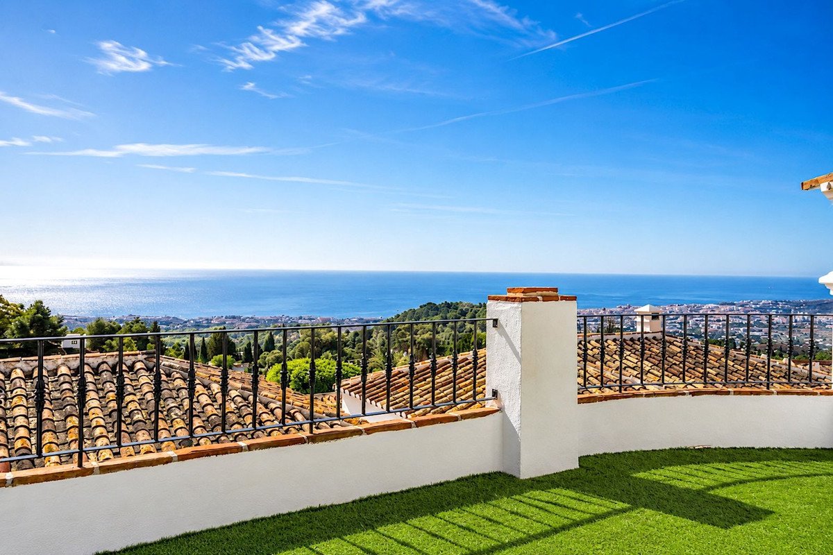 2 Bed Duplex in Mijas