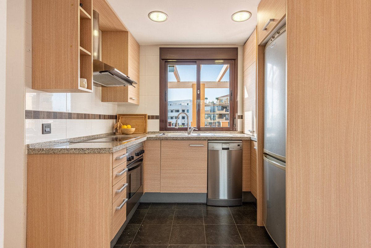 2 Bed Penthouse in Calanova Golf