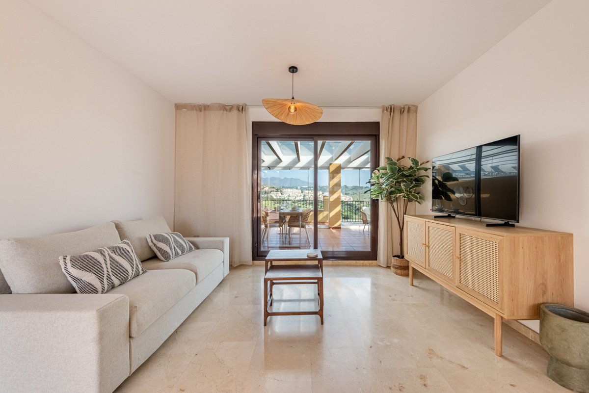 2 Bed Penthouse in Calanova Golf