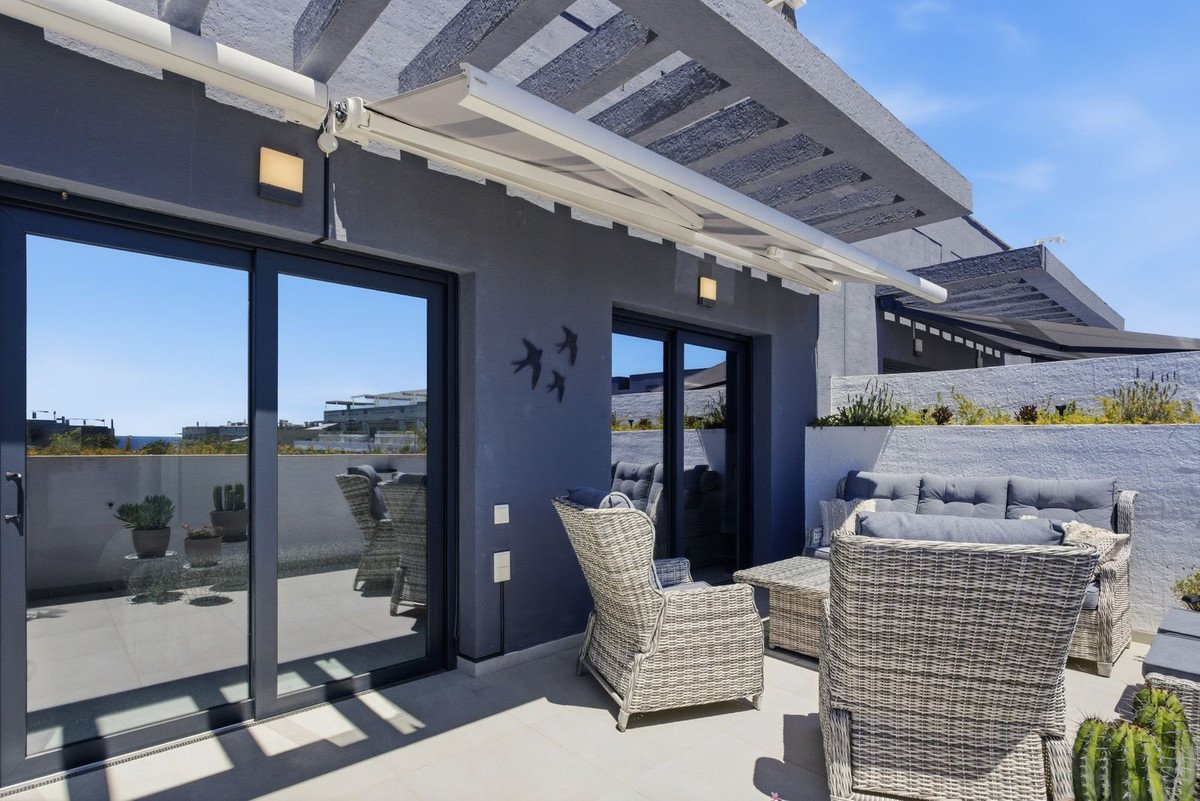 3 Bed Penthouse in Playa Flamenca