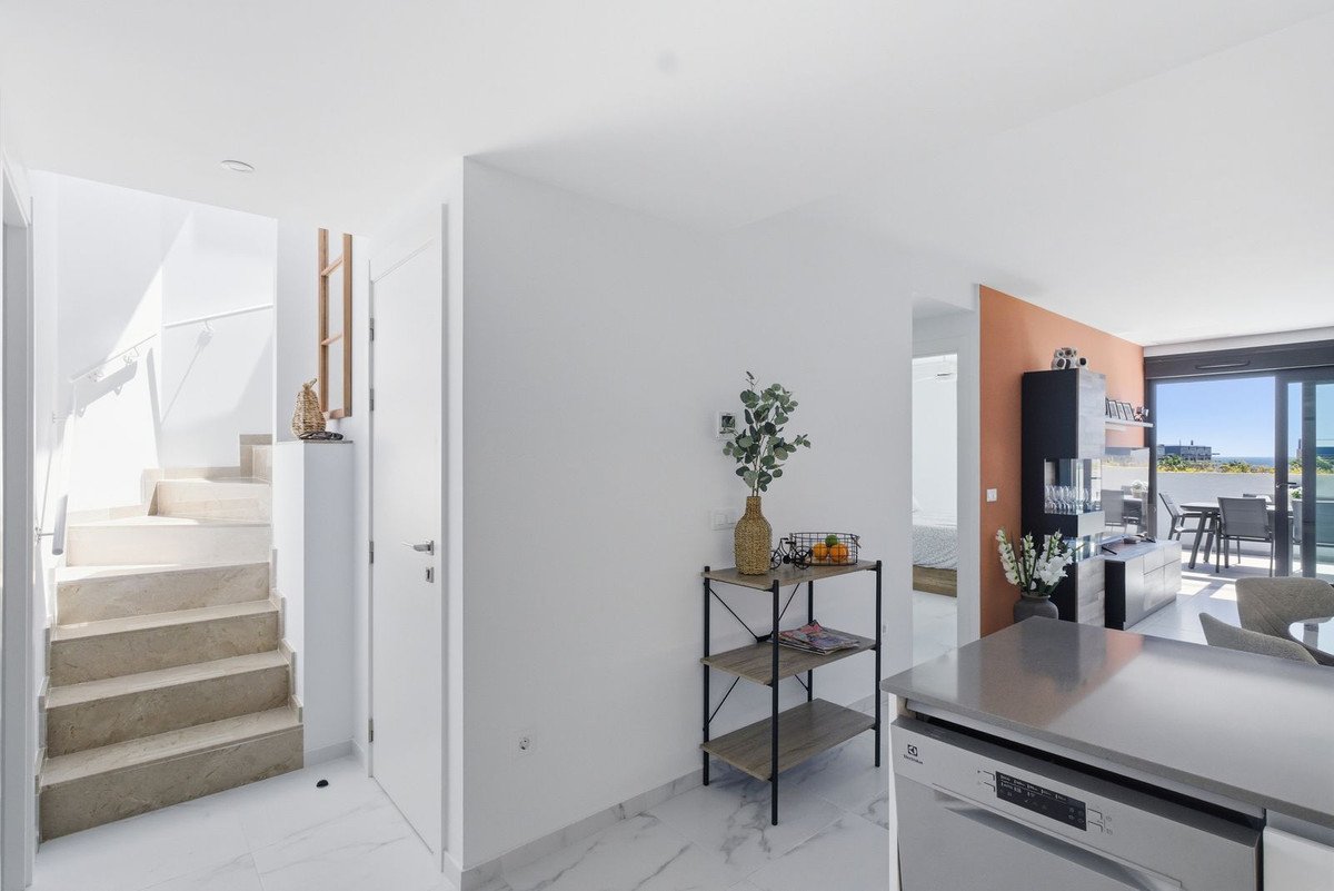 3 Bed Penthouse in Playa Flamenca